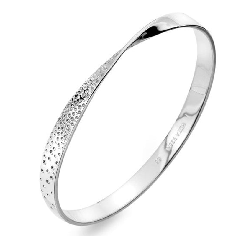 Hot Diamonds Silver Quest Twist Bangle DC168
