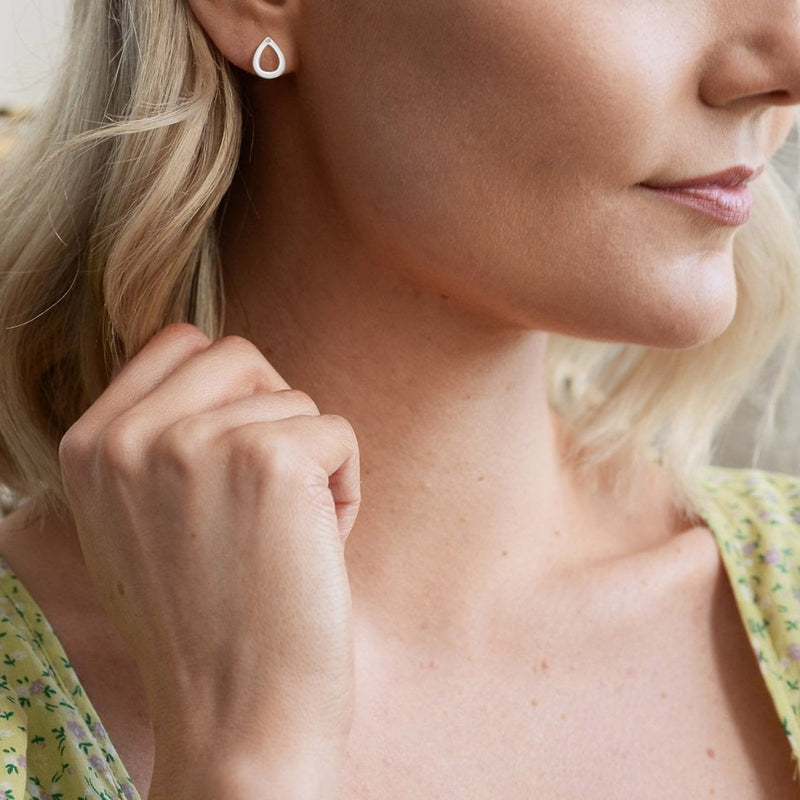 Hot Diamonds Silver Amulet Teardrop Earrings DE615