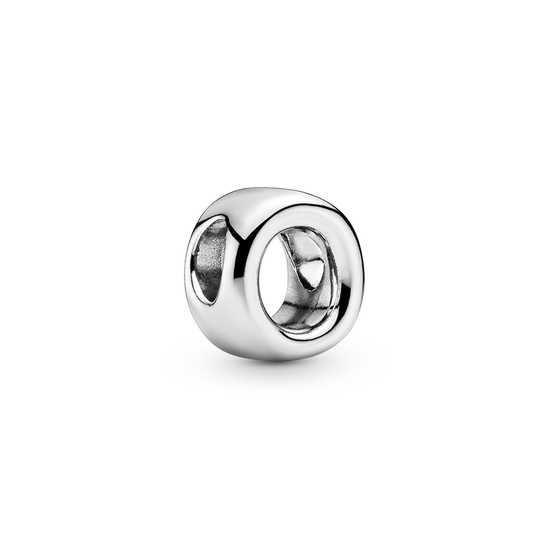 LETTER O CHARM