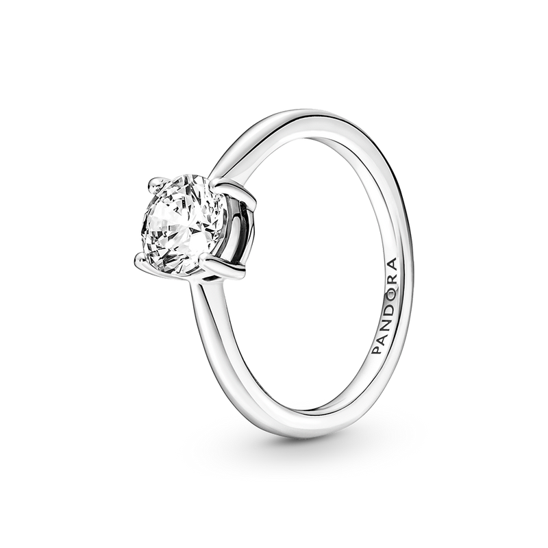 SPARKLING SOLITAIRE RING